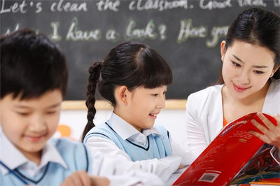 瑞茵教育 专业教育咨询服务，助力学子成就未来